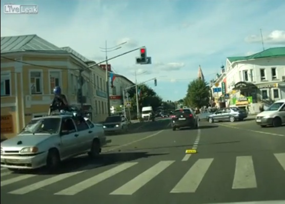This Russian Dashcam Video Catches The Moment A Motorcyclist Beame An Unwilling But Successful Stuntman